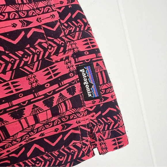Patagonia W's Barely Baggies Shorts - 2 1/2" Women’s Size XS Points & Feathers - Picture 3 of 5